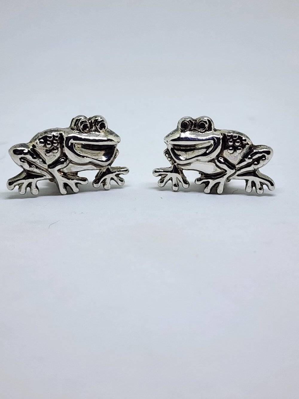 Vintage "BEST" Smiling FROG Silver CLIP Earrings NOC NOS